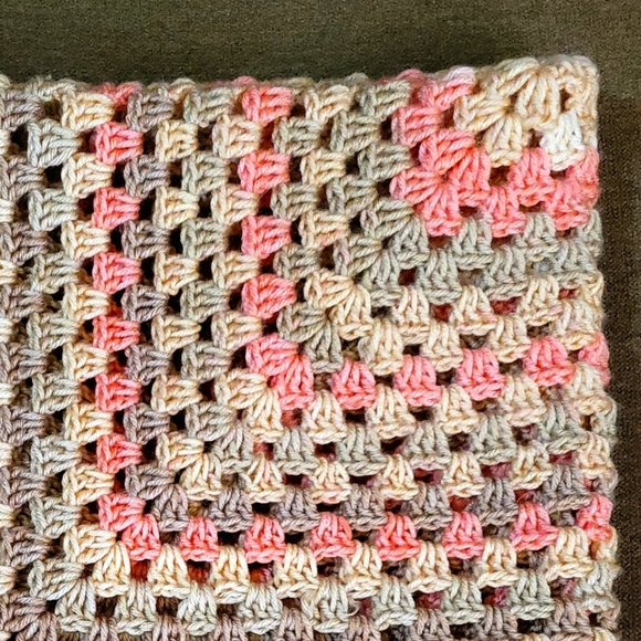baby crochet blanket - Picture 4 of 5